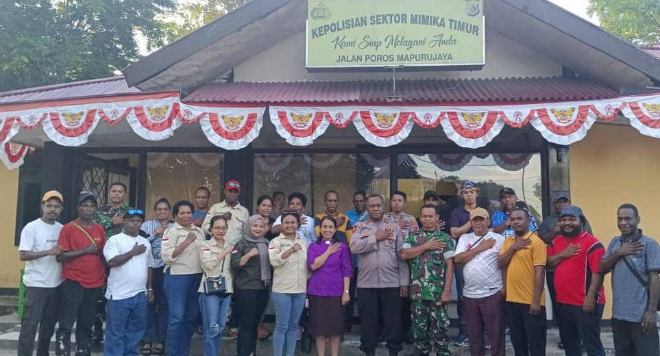 Ilustrasi berita Mimika: Tidak Ingin Pilkada Bermasalah, PPD dan Panwas Tiga Distrik Jalin Komunikasi Dengan Kapolsek dan Danramil di Mimika Timur