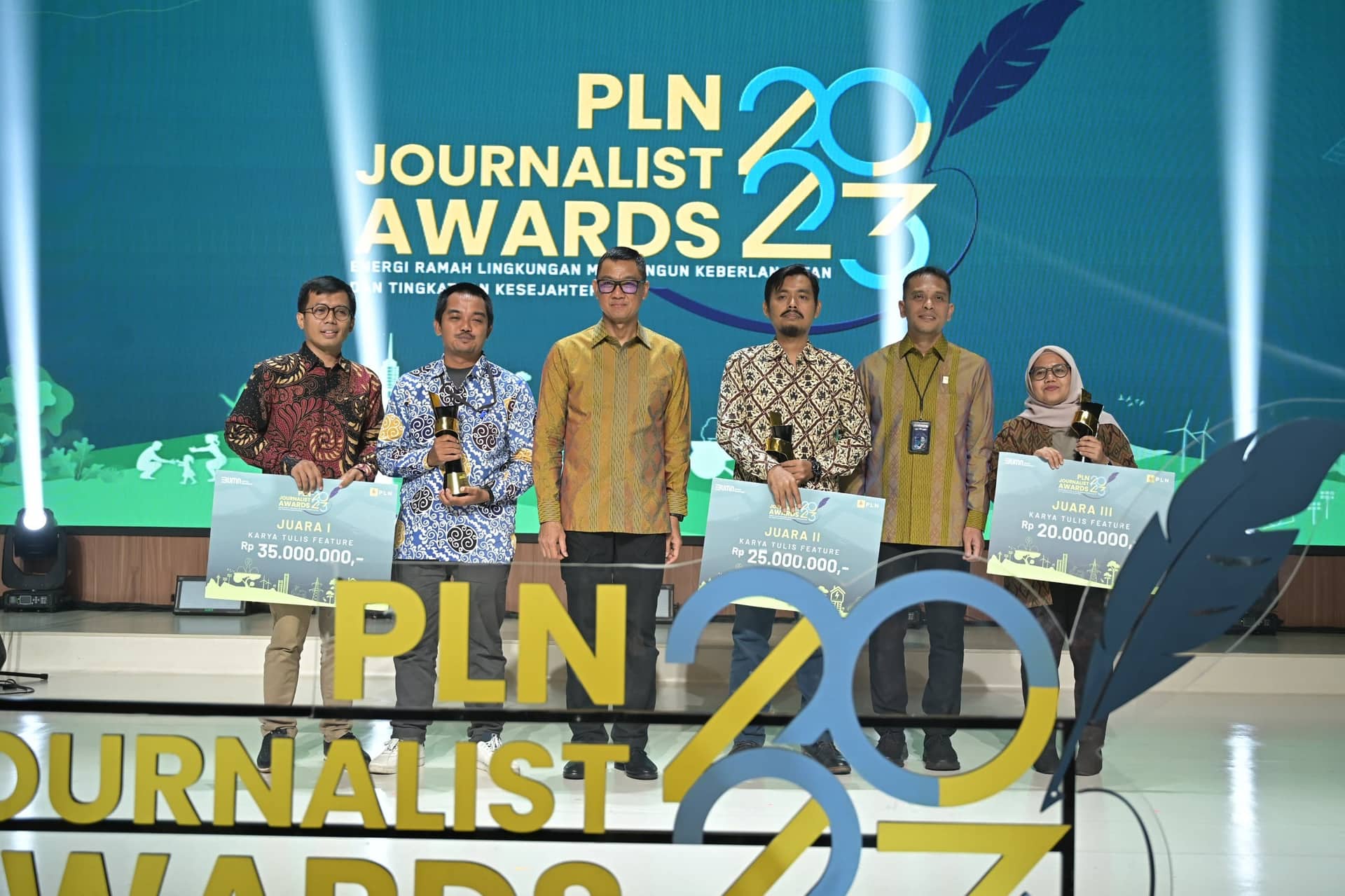 Ilustrasi berita Nasional: Berhadiah Total Rp480 Juta, Waktu Pendaftaran PLN Journalist Award 2024 Masih Dua Pekan Lagi