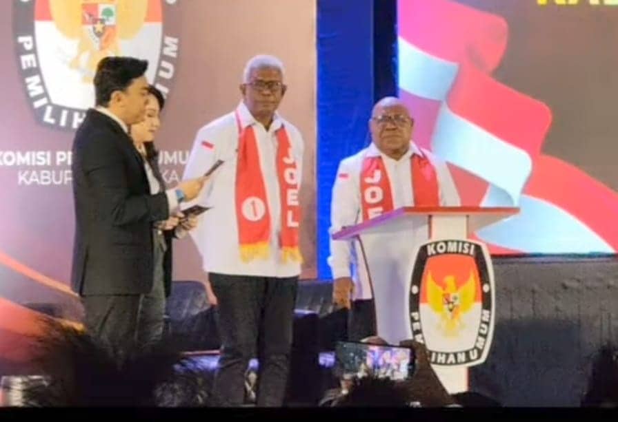 Ilustrasi berita Mimika: Debat Perdana Cabup-Cawabup Mimika, Paslon Nomor Urut 1 Menang Telak, Ini Penilaian Sejumlah Tokoh Masyarakat
