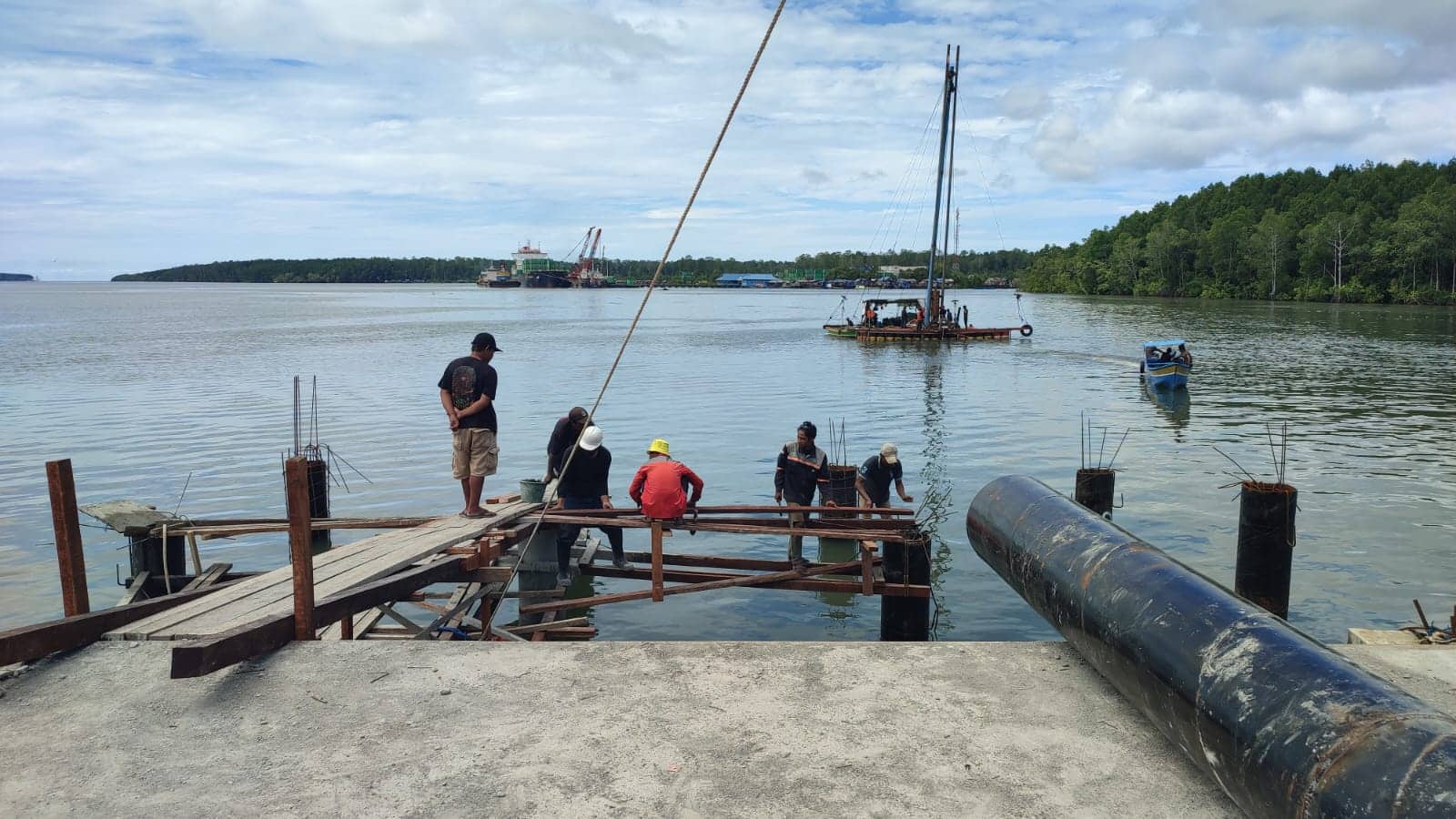 Ilustrasi berita Mimika: Tidak Cantumkan Nilai Anggaran, Perpanjangan Dermaga Pelabuhan Perikanan Pomako Diduga Tidak Sesuai Ketentuan Teknis