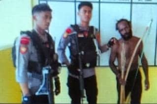 Ilustrasi berita Mimika: Polisi Tangkap Pelaku Pemanah Warga yang Lewat di Jalan Poros SP II SP V, Ternyata Ini Motifnya