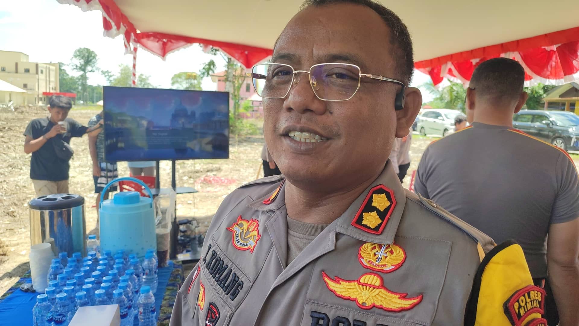 Ilustrasi berita Mimika: Dua Pengusaha dan Seorang Kepala OPD Jadi Korban Penipuan Mengatasnamakan Kapolres Mimika
