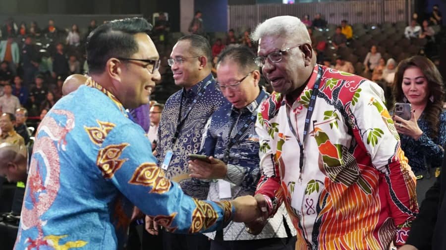 Ilustrasi berita Mimika: Bicara di NBC 2024, John Rettob Tekankan Perlu Improvisasi Kewenangan untuk Kemandirian Daerah