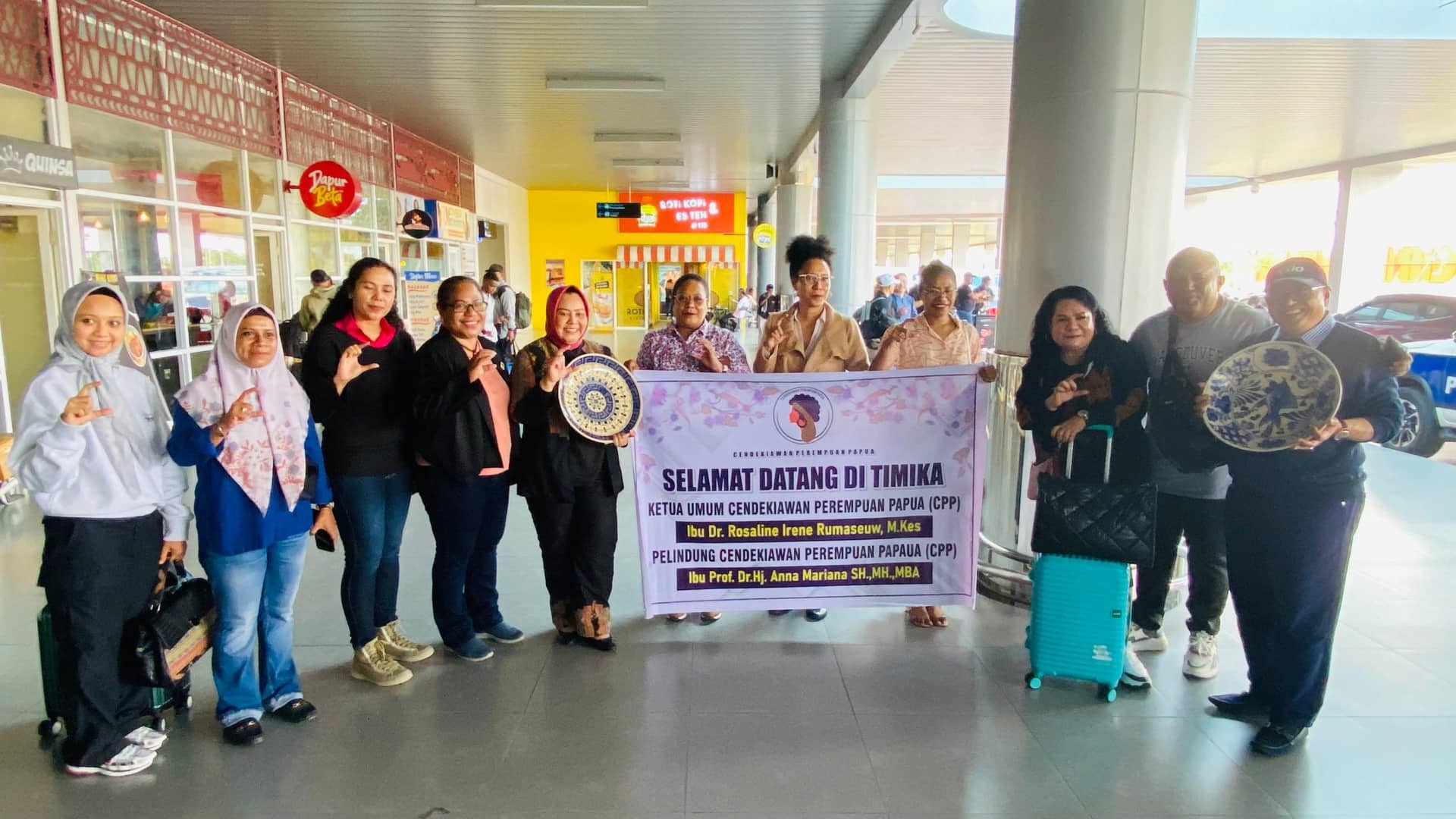 Ilustrasi berita Mimika: Ketua Umum dan Pelindung Cendekiawan Perempuan Papua Lakukan Roadshow di Timika