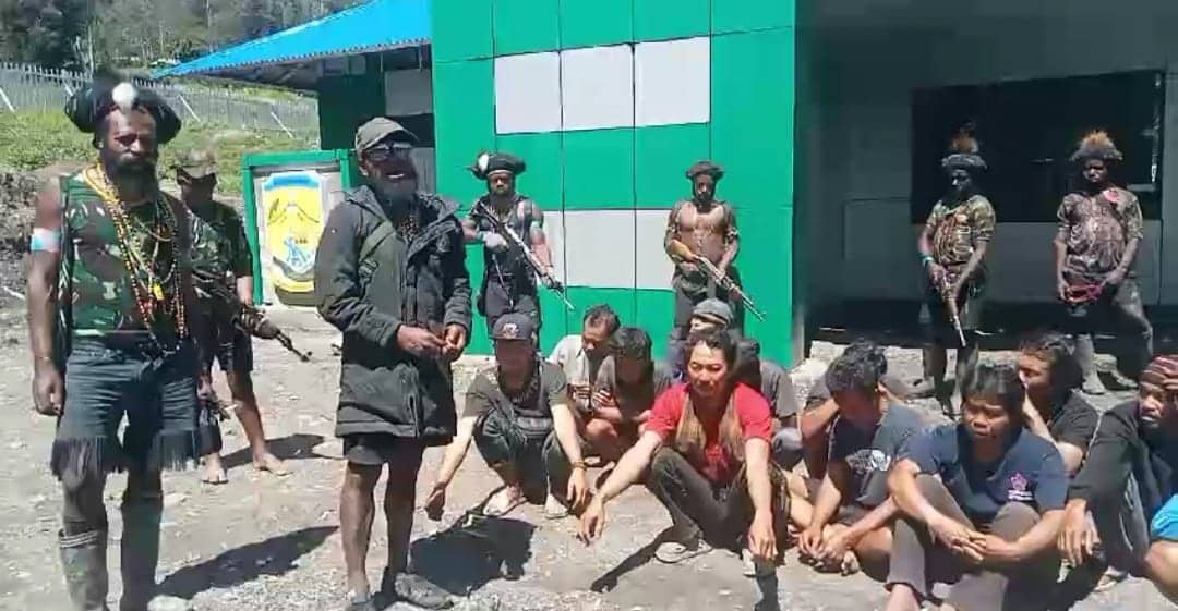 Ilustrasi berita Papua: Beredar Video OPM Sandera Pekerja Puskesmas di Sinak, Begini Kondisi Terakhir Para Korban