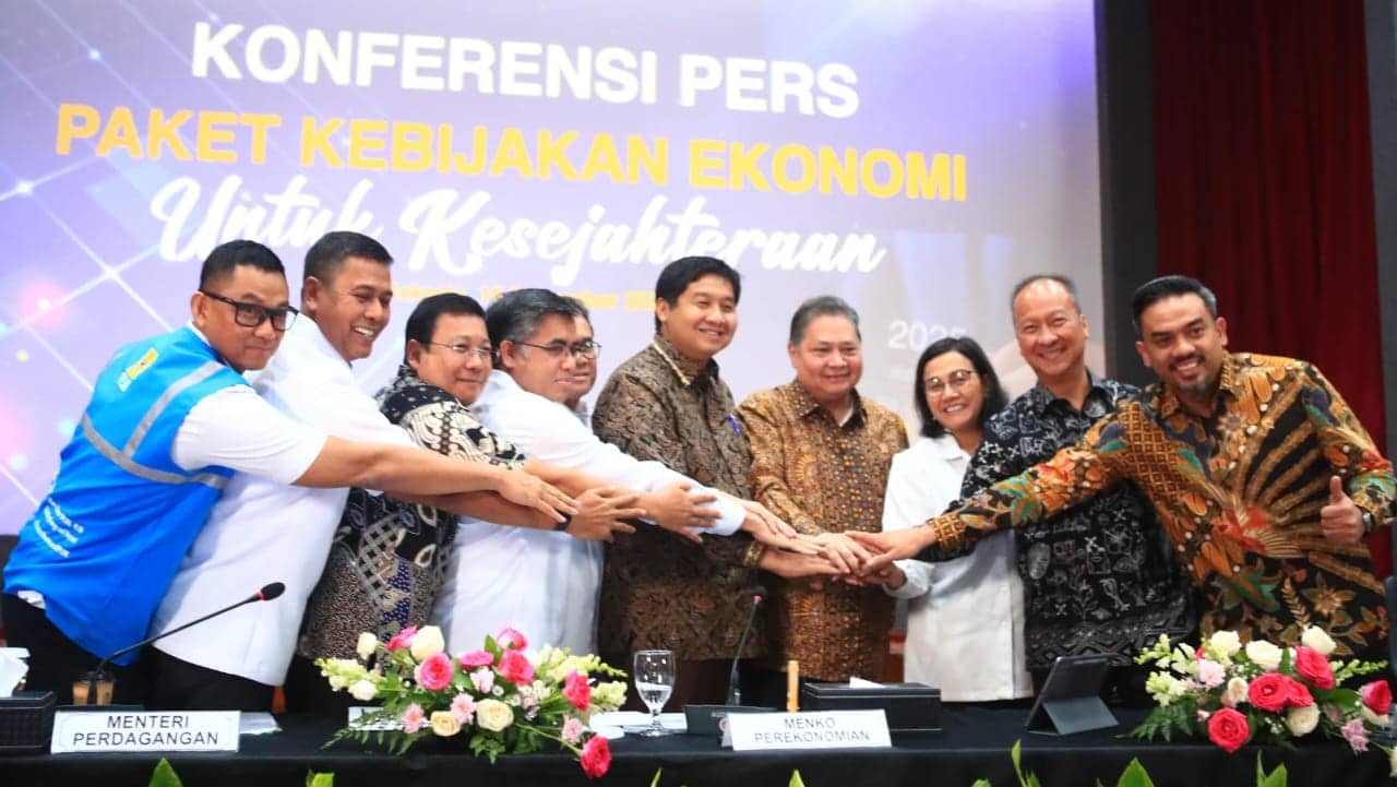 Ilustrasi berita BERITA UTAMA: PLN Dukung Stimulus Ekonomi dari Pemerintah, 97 Persen Pelanggan Rumah Tangga Peroleh Diskon Setengah Harga