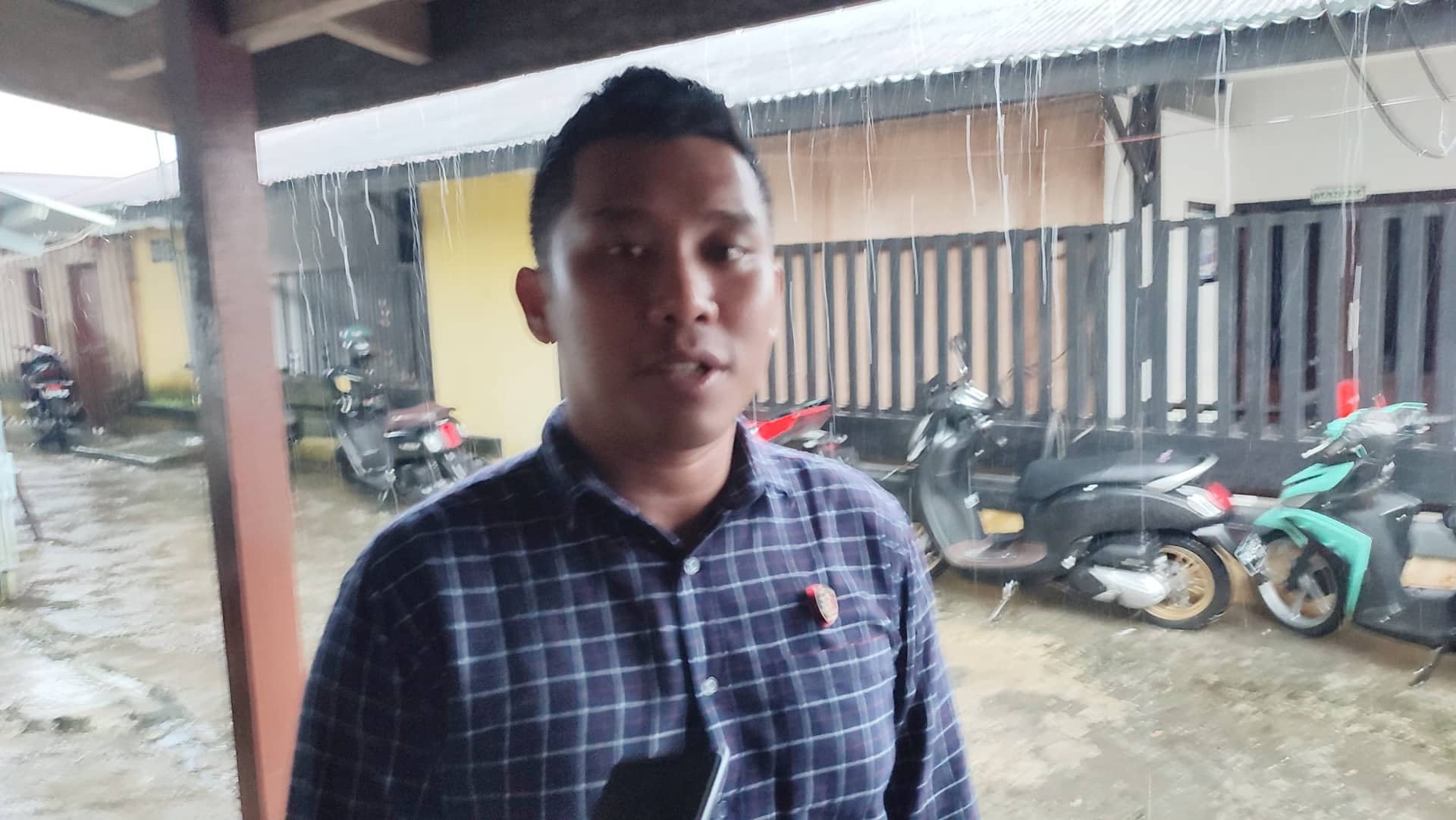 Ilustrasi berita Mimika: Penyebar Isu Bohong di Media Sosial Siap-siap Diproses Hukum, Polres Mimika Selidiki Motif Pembunuhan Tiga Warga