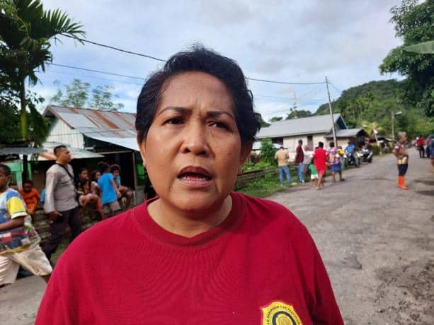Ilustrasi berita JAYAPURA: Istri Justin Sitorus Ungkap Kronologis Peluru Nyasar yang Mengenai Suaminya, Lubang di Plafon dan Dada Berdarah