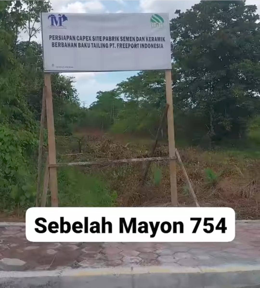 Ilustrasi berita Mimika: Ground Breaking Digelar pada Sabtu Besok di Jalan Mayon, Freeport Bantah Kerja Sama Bangun Pabrik Semen dan Keramik