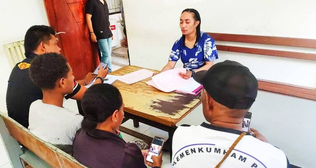 Ilustrasi berita JAYAPURA: Tukar Sepeda Motor Curian Dengan Ganja, Anak yang Berkonflik Dengan Hukum Diserahkan Kejari Jayapura