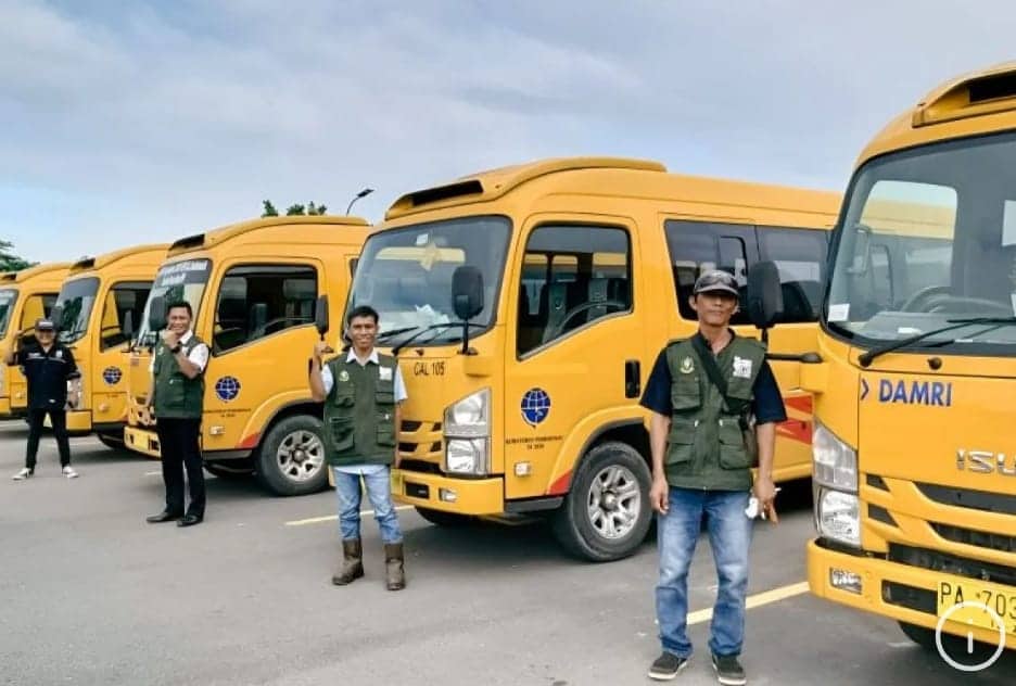 Ilustrasi berita Mimika: Kerahkan 11 Unit Armada, DAMRI Layani Angkutan Gratis di Mimika Sepanjang Tahun 2025