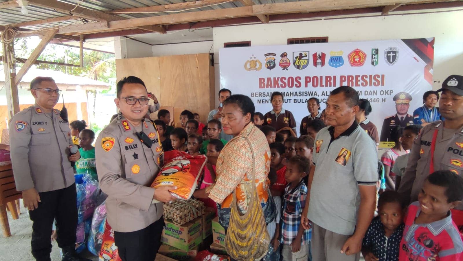 Ilustrasi berita Mimika: Jelang Ramadhan, Polres Mimika Bersama Pemuda dan Mahasiswa Lakukan Baksos Serentak