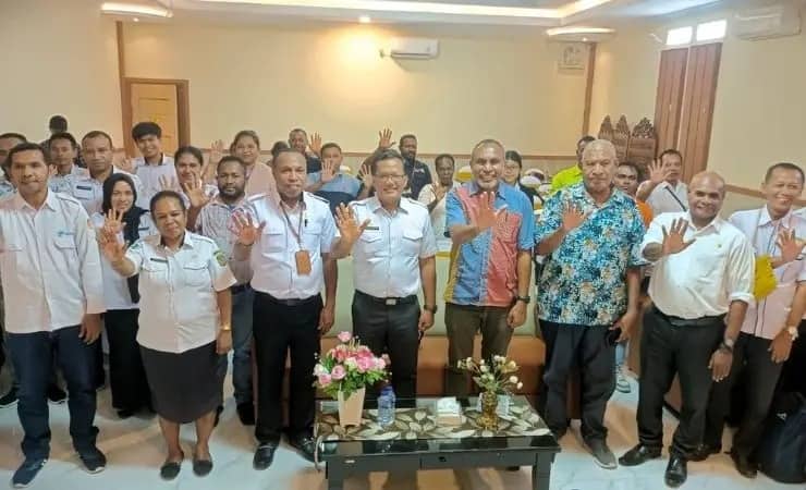 Ilustrasi berita YPMAK: YPMAK dan Yayasan RUMSRAM Gelar Pelatihan Fasilitator STBM untuk Program Kampung Sehat