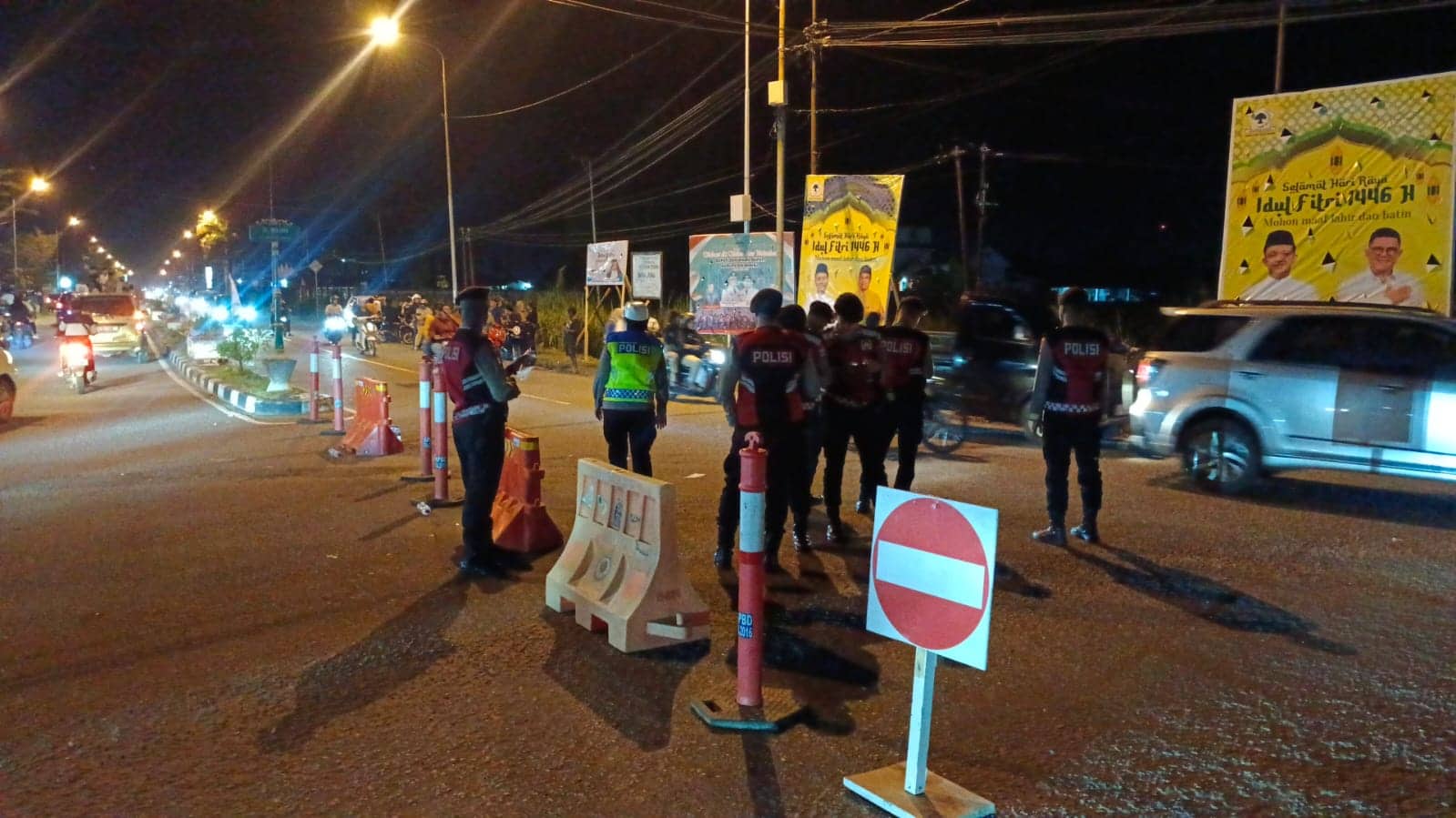 Ilustrasi berita Mimika: Malam Takbiran di Mimika Berjalan Lancar dan Aman, 45 Personel Satlantas Dikerahkan