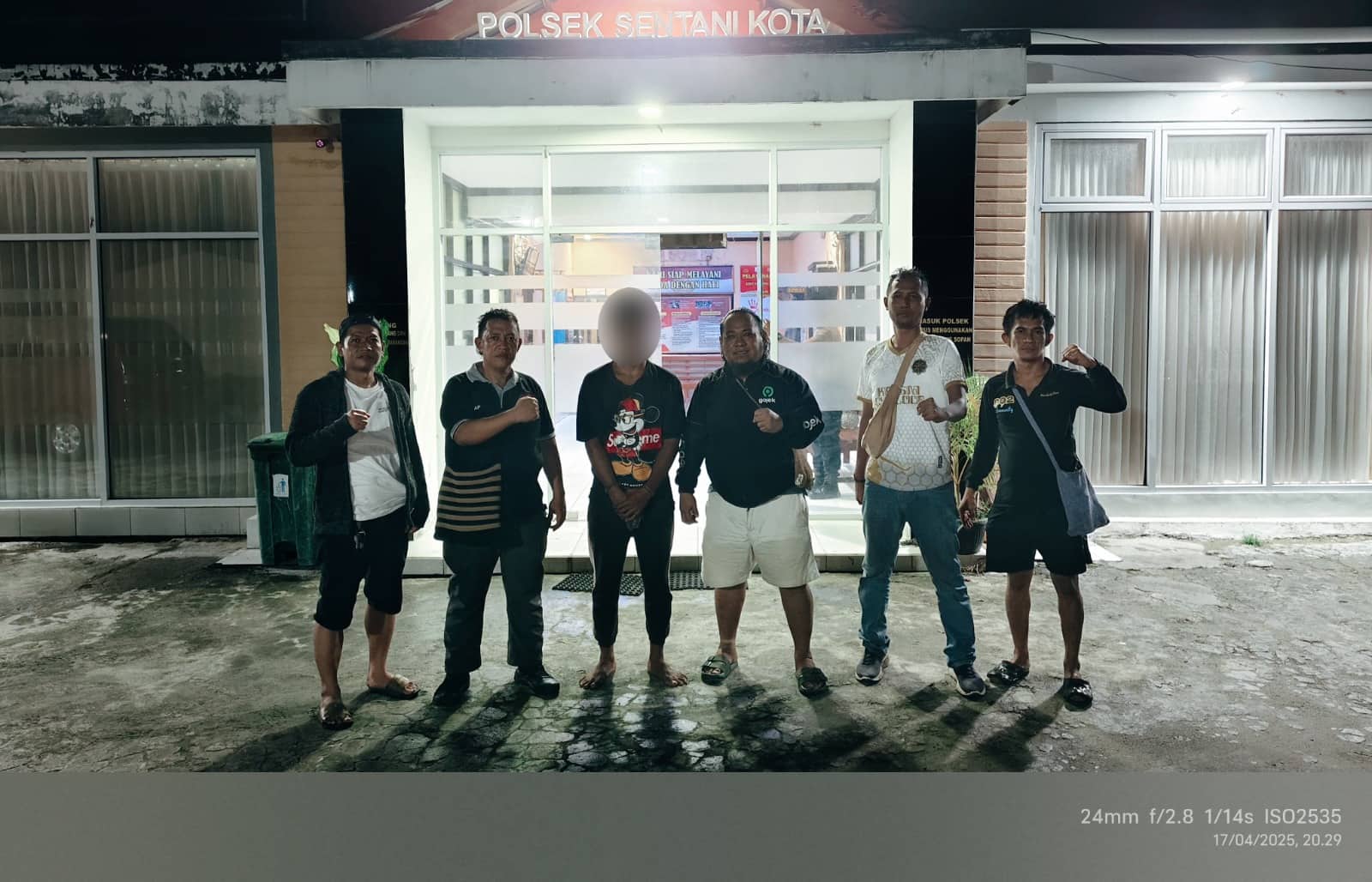 Ilustrasi berita JAYAPURA: Tim Paniki Polsek Sentani Tangkap Pencuri Motor yang Kabur Berenang ke Tengah Danau