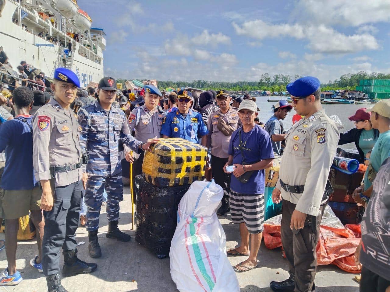 Ilustrasi berita Mimika: Personel Gabungan Amankan Tiga Motor Diduga Hasil Curian yang Diselundupkan ke Timika Melalui Pelabuhan Pomako