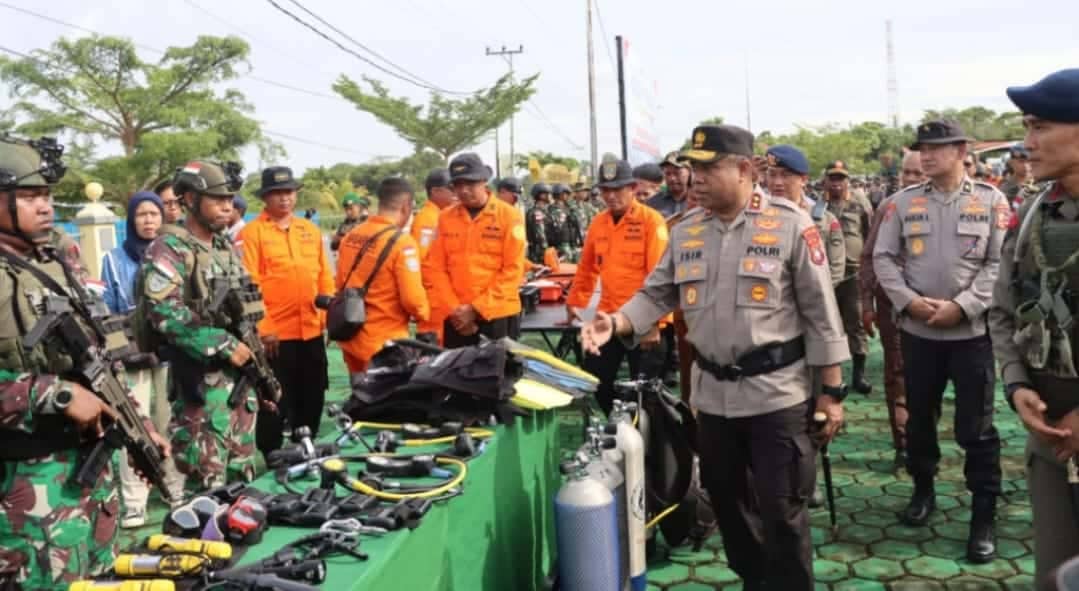 Ilustrasi berita Papua: Operasi Alpha Bravo Moskona 2025, 510 Personel Dikerahkan Cari Iptu Tomi Marbun yang Hilang di Bintuni