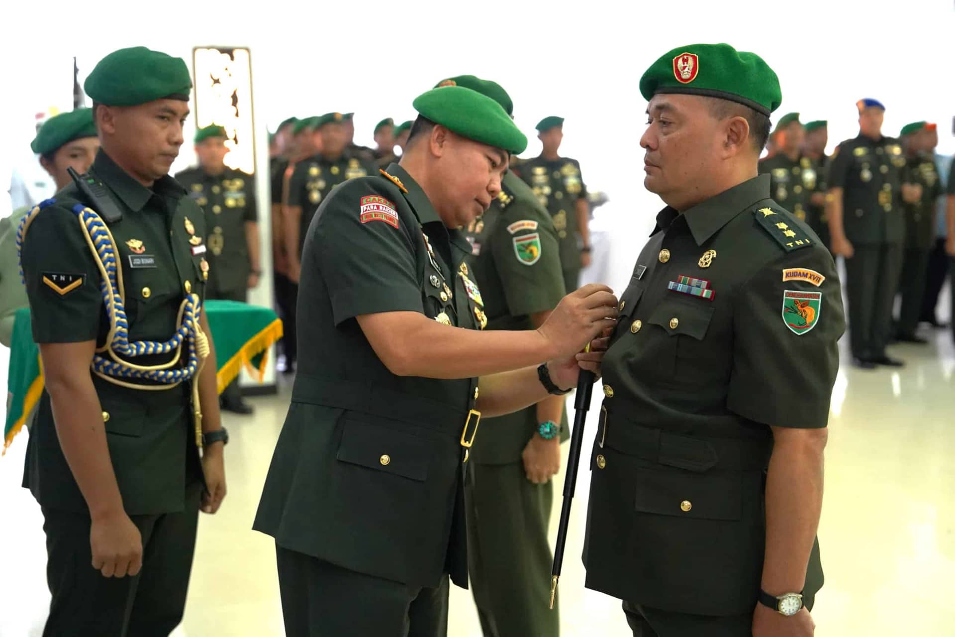 Ilustrasi berita JAYAPURA: Dua Pejabat Kodam XVII/Cenderawasih Diganti, Pangdam Minta Cepat Menyesuaikan Diri