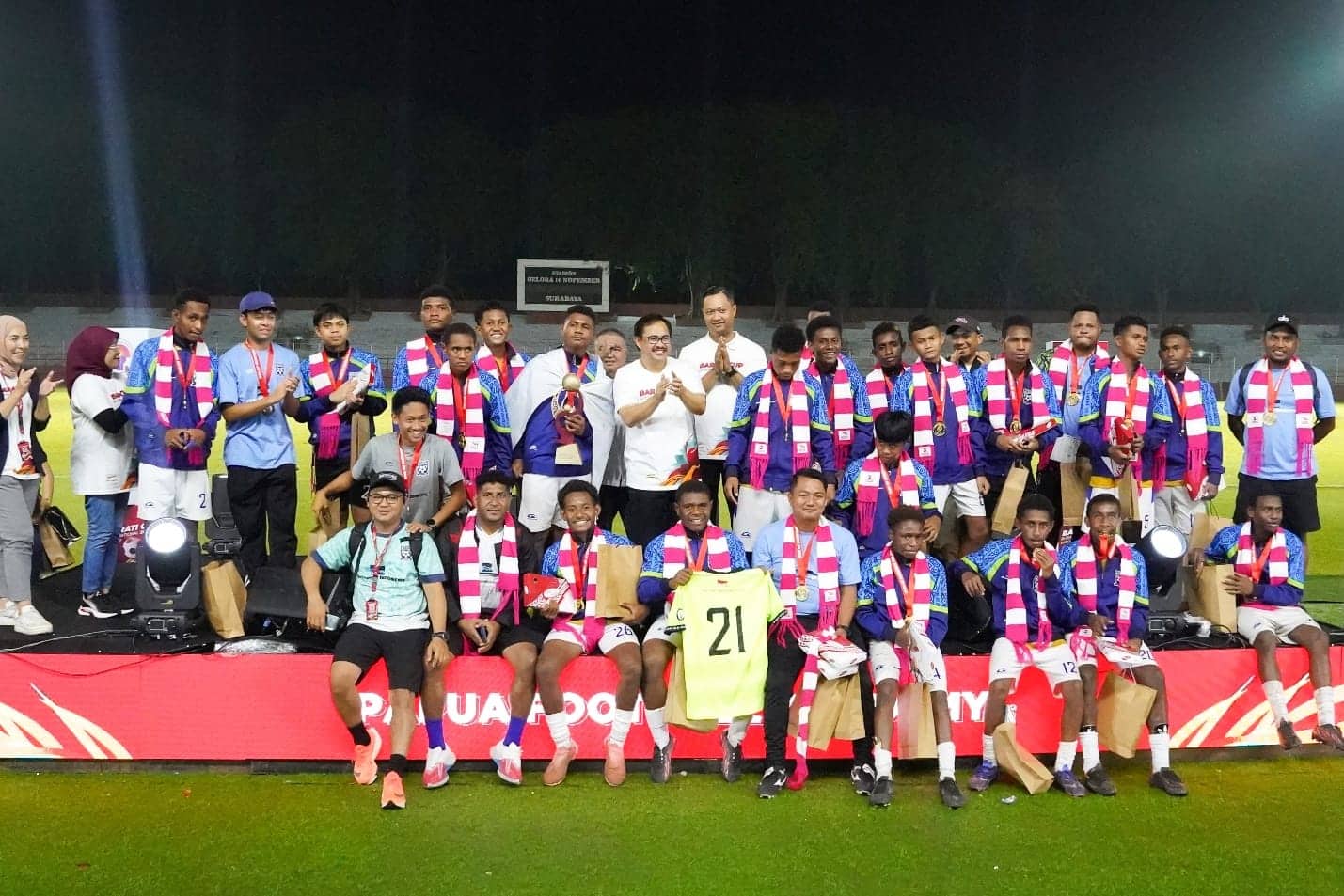 Ilustrasi berita Mimika: PFA 2011 Sukses Juarai Barati Cup International East Java 2025