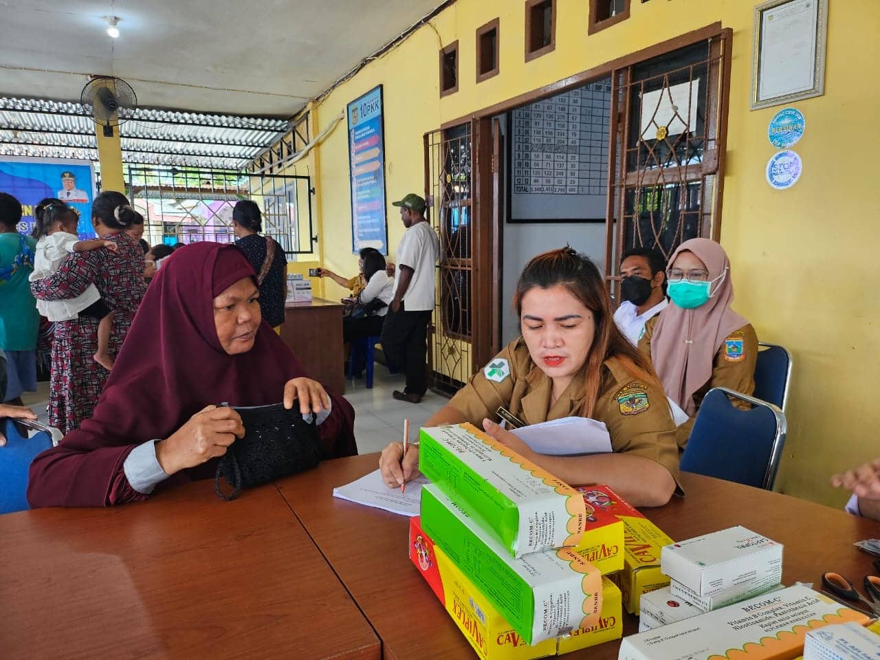 Ilustrasi berita Mimika: Dokter Juliana Galingging Luncurkan Posyandu ILP Perdana di Kampung Kadun Jaya: Akses Layanan Kesehatan Lengkap dan Terintegrasi