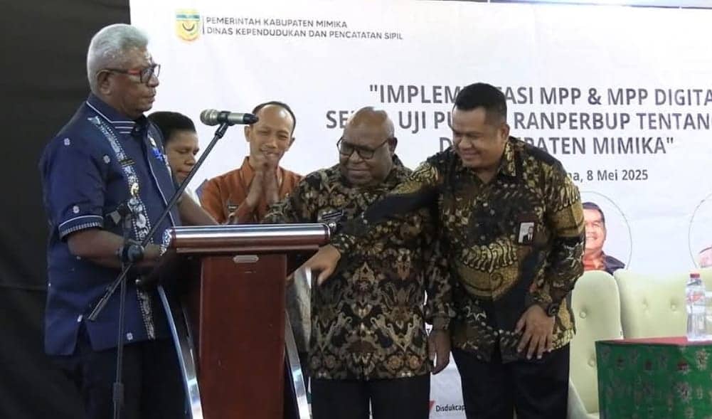 Ilustrasi berita Mimika: MPP dan MPP Digital Wajah Baru Birokrasi yang Profesional dan Adaptif, Bupati Mimika: Berikan Kemudahan Akses Layanan Publik
