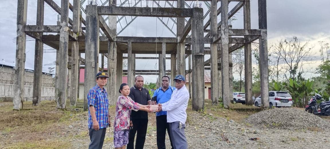 Ilustrasi berita Mimika: GPI Jalan Suci Timika Terima Bantuan Rp 100 Juta, Percepat Pembangunan Gereja untuk Pelayanan Umat