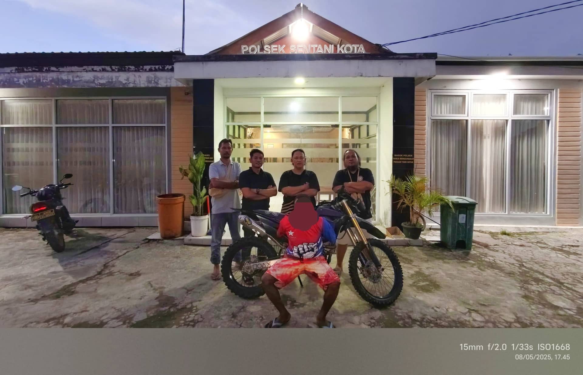 Ilustrasi berita JAYAPURA: Polisi Ciduk Pelaku Curas Sepeda Motor di Sentani, Modus Pura-pura Pinjam Motor Beli Rokok