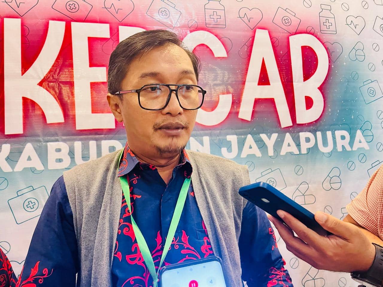 Ilustrasi berita Papua: IAI Dorong Universitas Cenderawasih Buka Program Studi Apoteker untuk SDM Papua