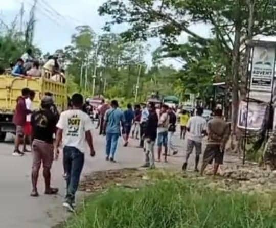 Ilustrasi berita Mimika: Minta Ganti Rugi Rp 900 Juta, Keluarga Korban Kecelakaan Kembali Blokade Jalan Poros Timika–Pomako