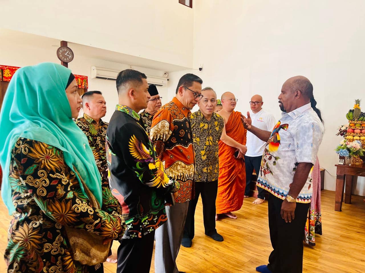 Ilustrasi berita JAYAPURA: Umat Buddha Sentani Rayakan Hari Waisak, Bupati Jayapura: Jangan Beda-bedakan Agama