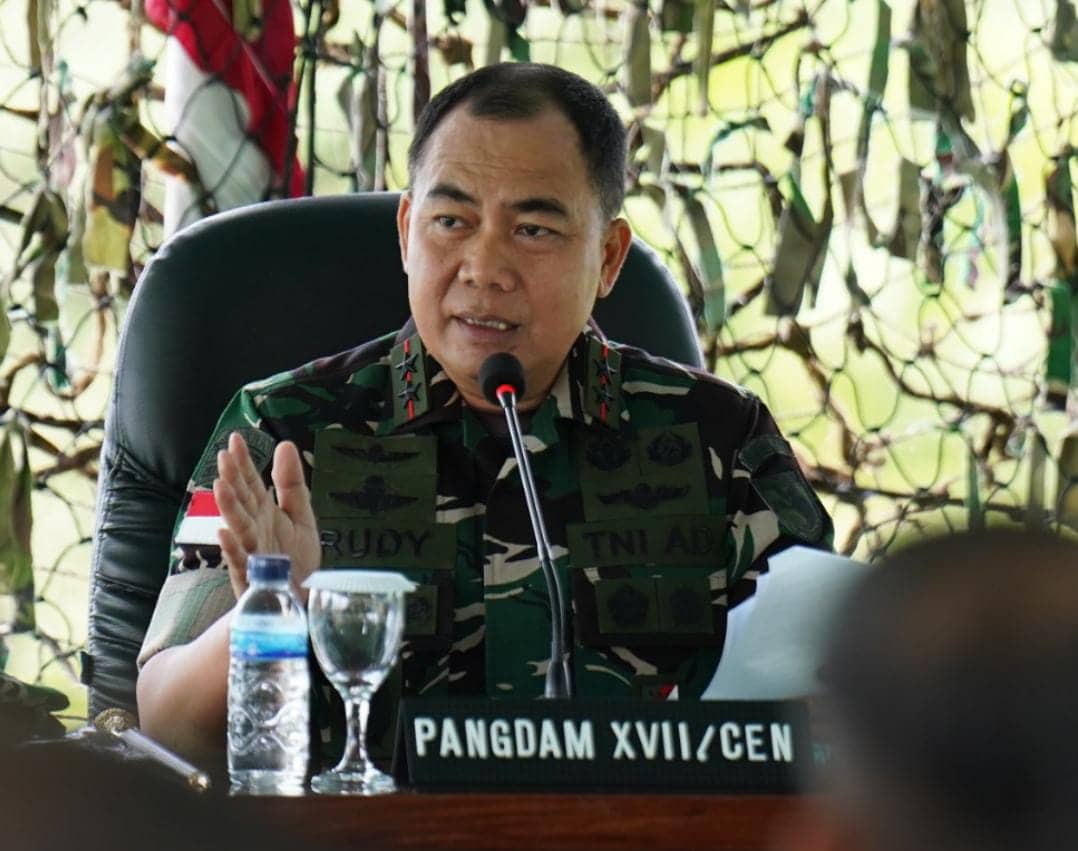 Ilustrasi berita JAYAPURA: Serangan Meningkat, Pangdam Rudi : OPM Tidak Punya Hukum Perang, Gagal Serang TNI/Polri Justru Warga Pendatang yang Jadi Sasaran