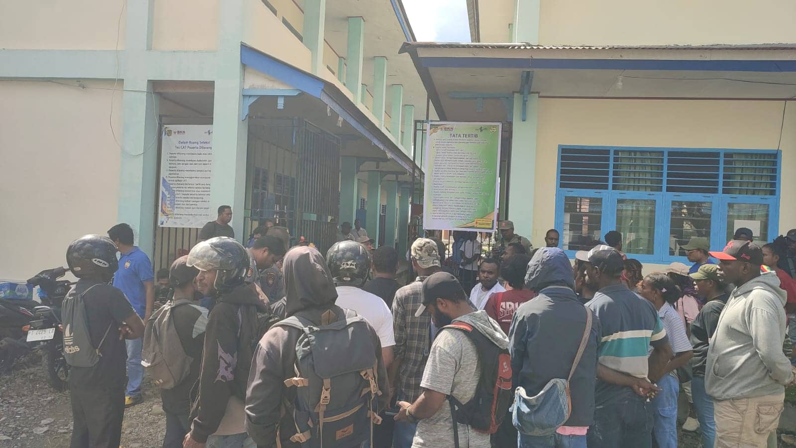 Ilustrasi berita Mimika: Datangi Tempat Tes PPPK di SMPN 2, Aliansi Pemuda Amungsa Desak Pemda Mimika Akomodir Peserta OAP