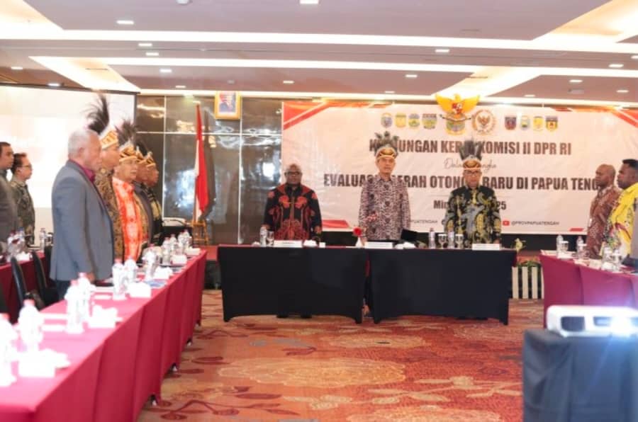 Ilustrasi berita Papua: Kunjungi Timika, Komisi II DPR RI Evaluasi Perkembangan DOB Papua Tengah