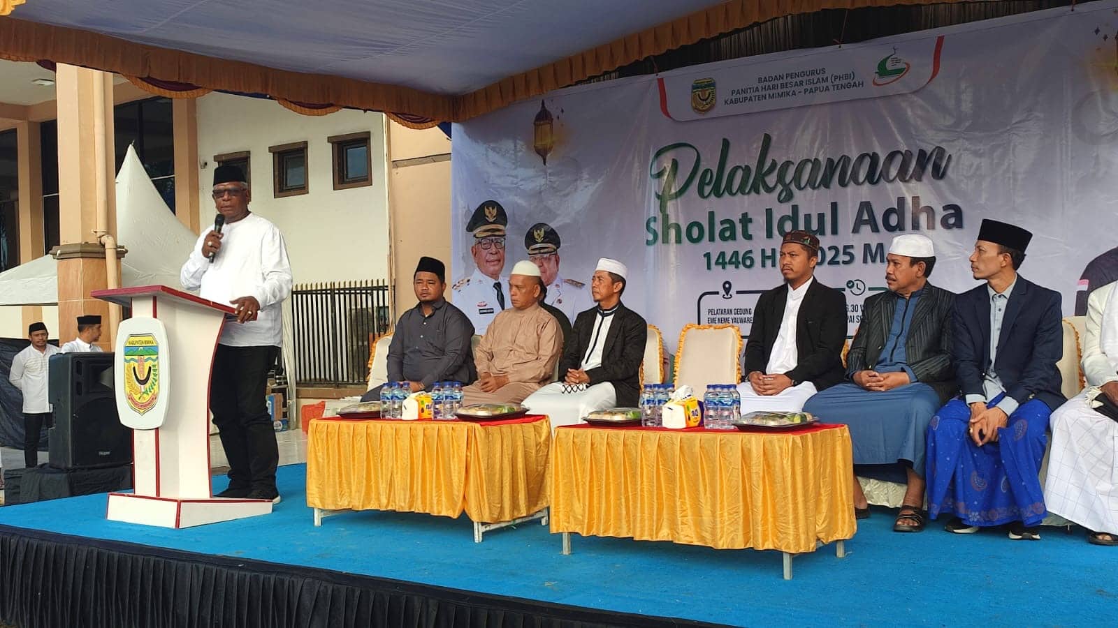 Ilustrasi berita Mimika: Buka Shalat Idul Adha di Lapangan Graha Eme Neme Yauware, Ini Pesan Bupati Mimika Johannes Rettob