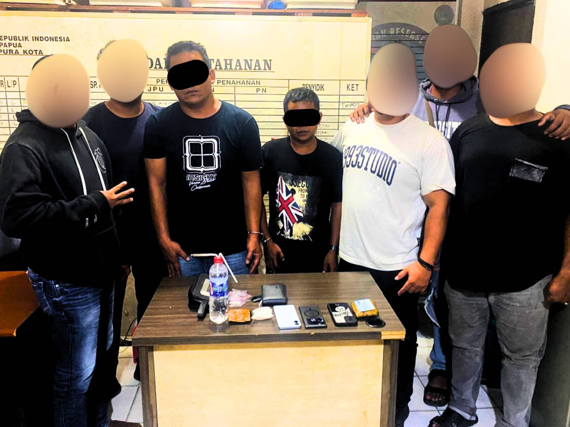 Ilustrasi berita JAYAPURA: Sedang Konsumsi Sabu, Dua Pria Diciduk Tim Opsnal Narkoba Polresta di Waena