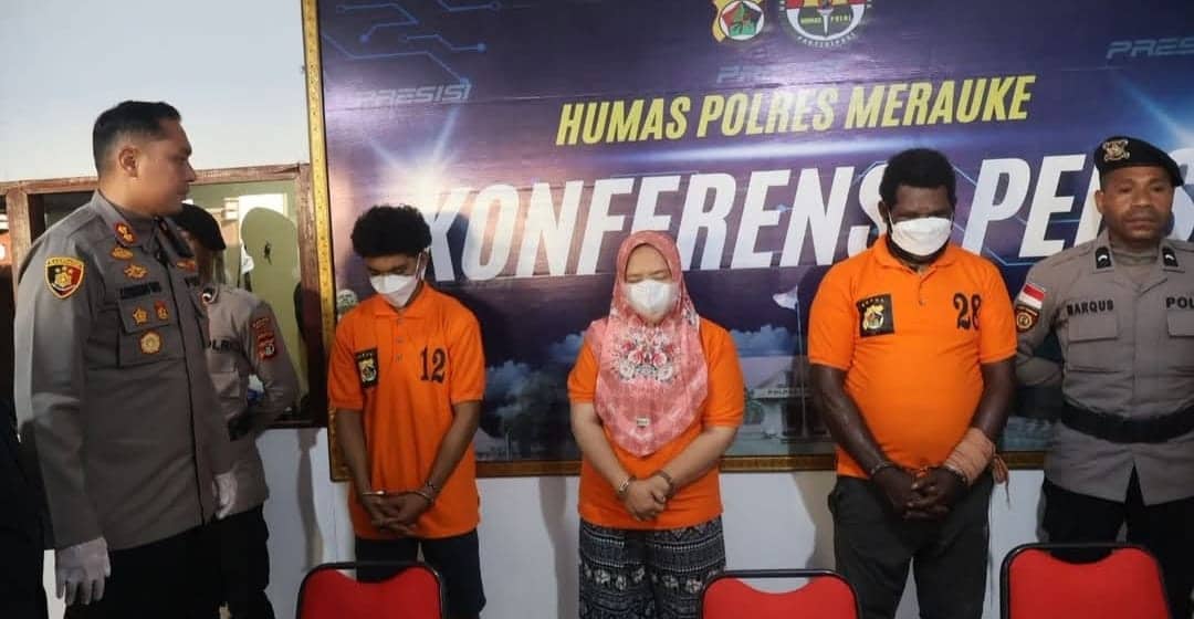 Ilustrasi berita BERITA UTAMA: Polres Merauke Ungkap Kasus Pencurian Ternak di Tanah Miring, 3 Pelaku Ditangkap, 5 Masih Buron