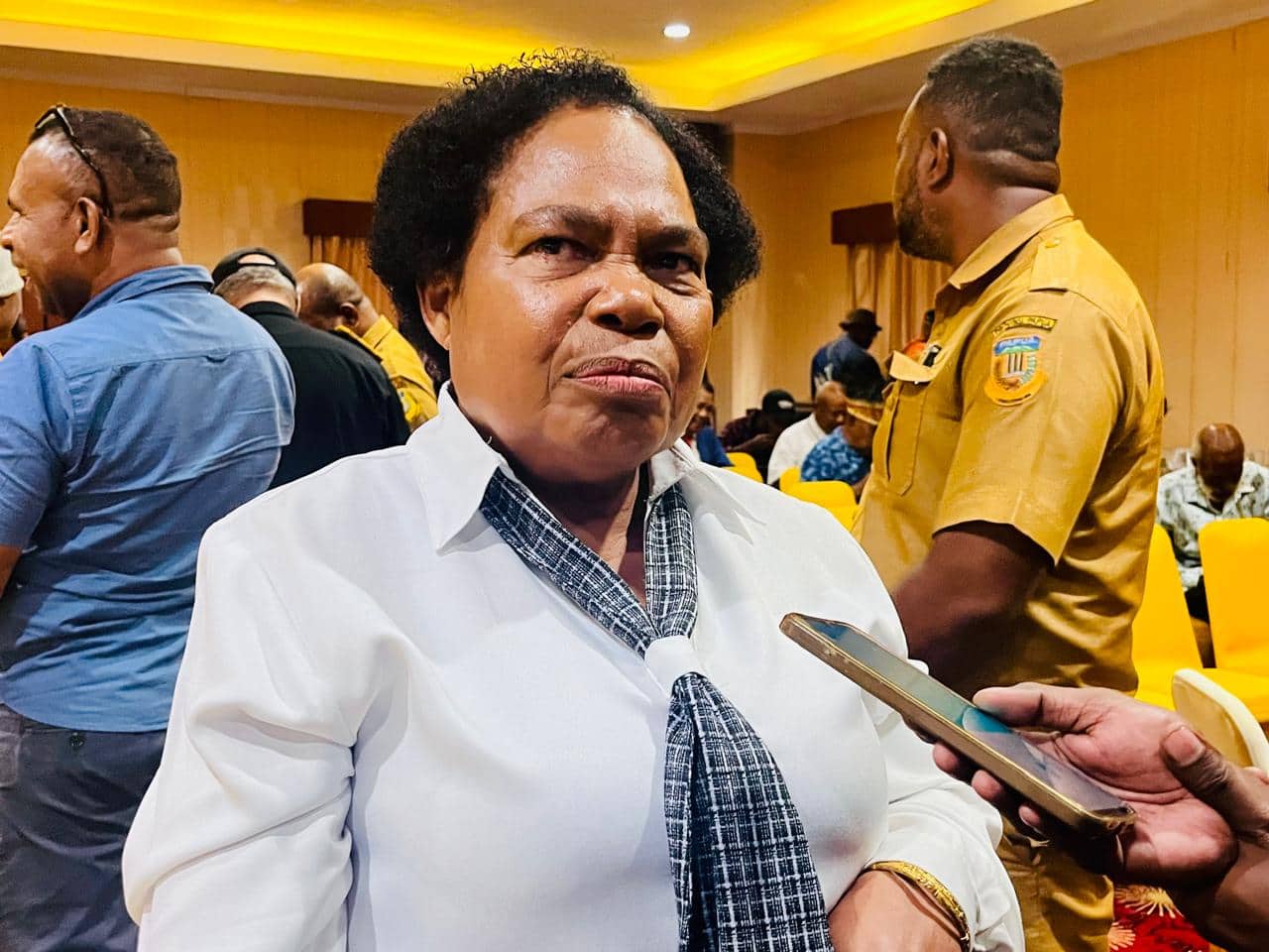 Ilustrasi berita JAYAPURA: Menu Makan Bergizi Gratis di Jayapura Dikeluhkan MRP, Lauk Sosis dan Mie