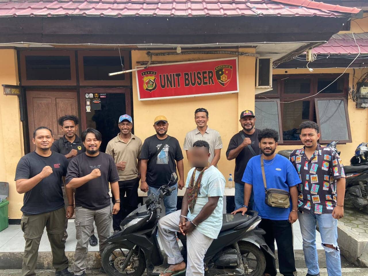 Ilustrasi berita BERITA UTAMA: Tim Opsnal Polres Jayapura Tangkap Penadah Motor Curian di Bengkel Rehat Motor Doyo Baru Sentani