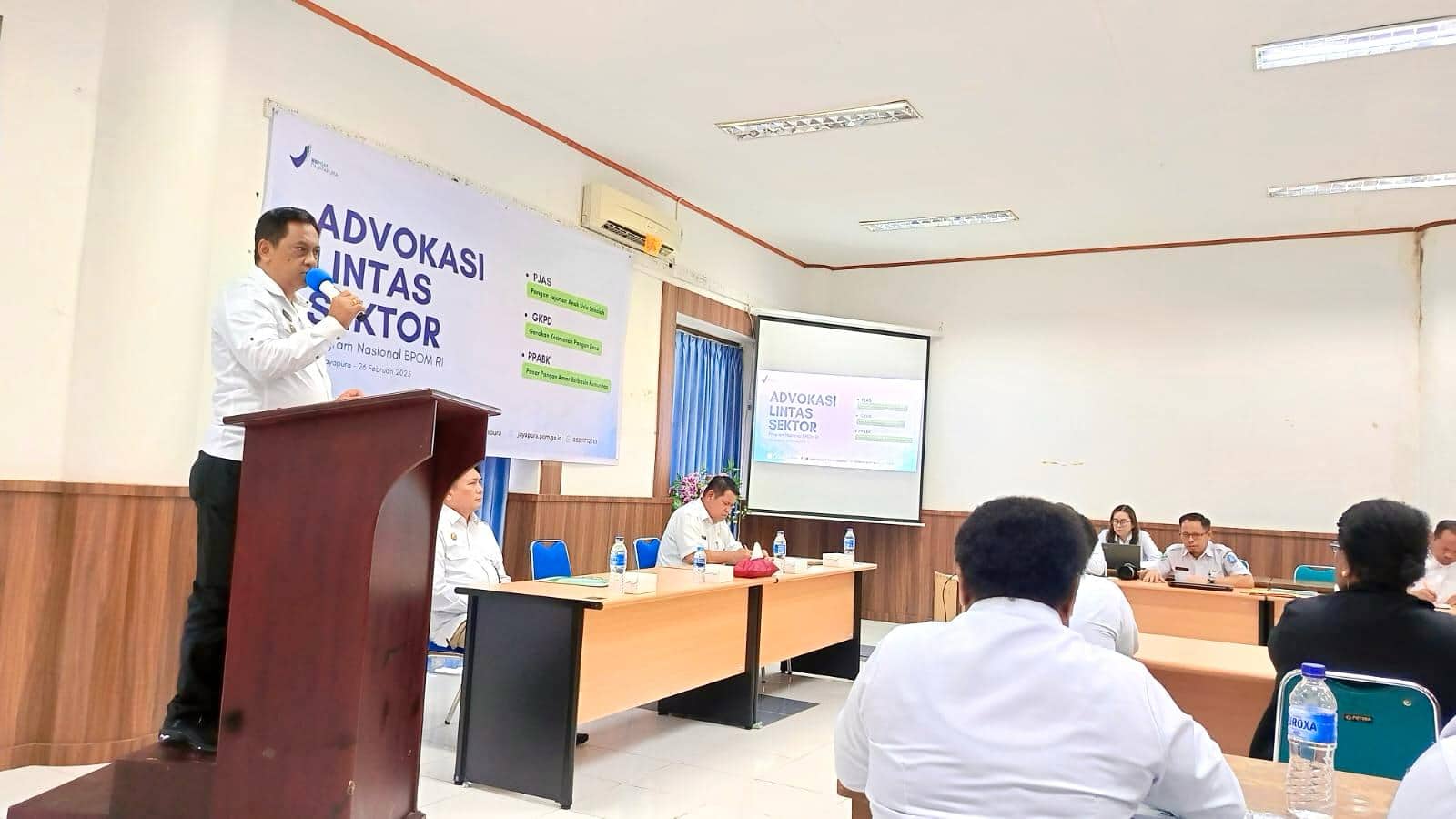 Ilustrasi berita JAYAPURA: BPOM Lakukan Advokasi Lintas Sektor, Pj Bupati Siriwa Minta Semua Pihak Dapat Pastikan Keamanan Pangan