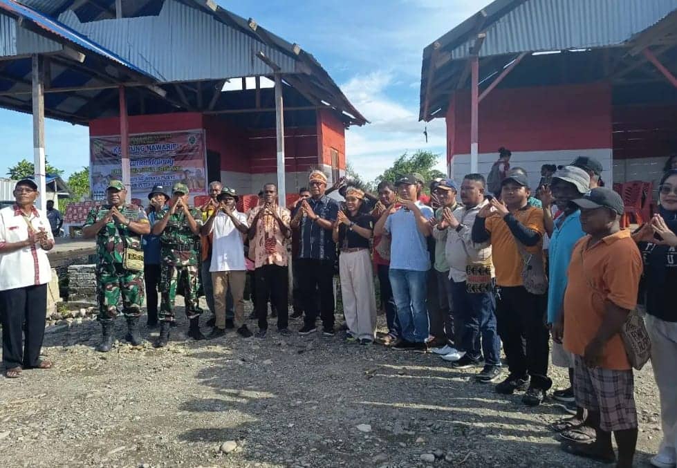 Ilustrasi berita Mimika: Pemkab Mimika Resmikan Empat Unit Rumah Siap Huni di Kampung Wisata Paieve Merah Putih