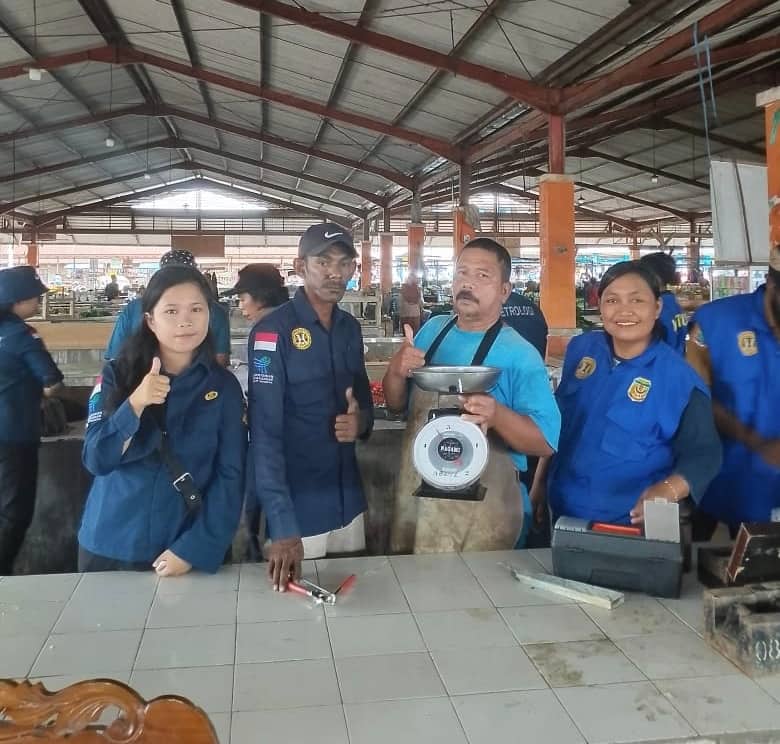 Ilustrasi berita Mimika: Lindungi Konsumen, Disperindag Mimika Segel 33 Timbangan Ikan di Pasar Sentral Timika