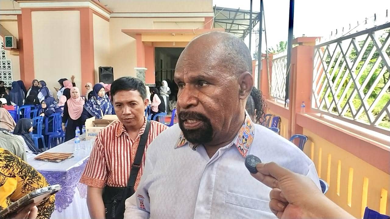 Ilustrasi berita JAYAPURA: Bupati Yunus Wonda Segera Tertibkan Penjual Miras Nakal