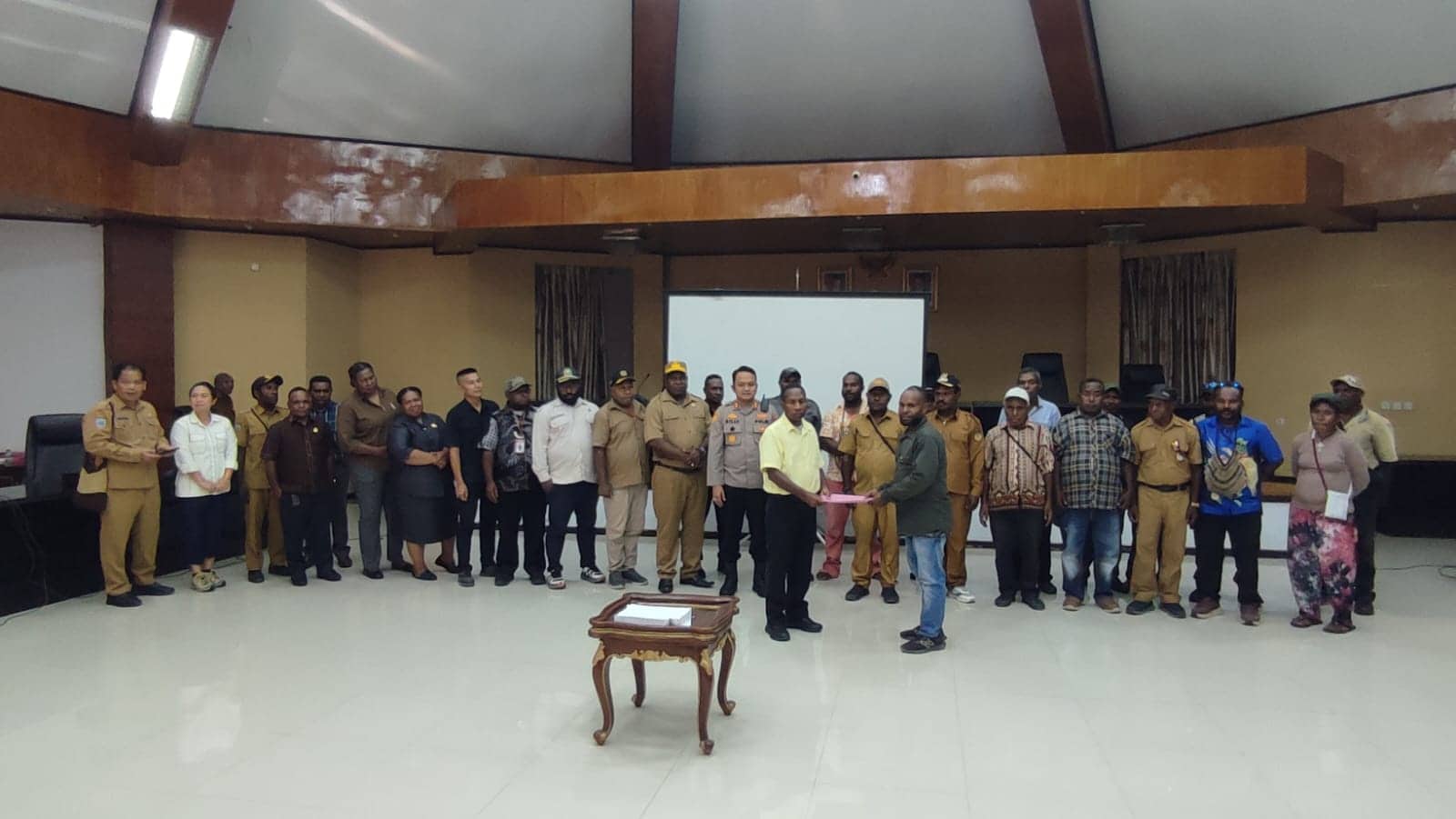 Ilustrasi berita JAYAPURA: 1.500 Warga Jila Masih Mengungsi Pasca Penindakan OPM