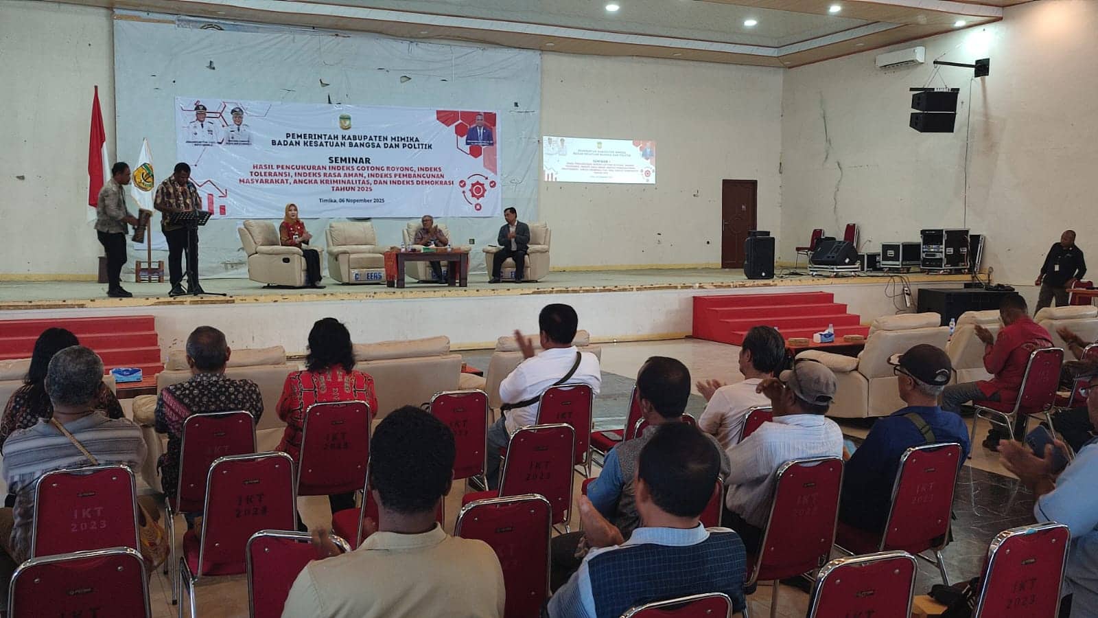 Ilustrasi berita Mimika: Kesbangpol Mimika Gelar Seminar Hasil Pengukuran Indeks Sosial Kemasyarakatan