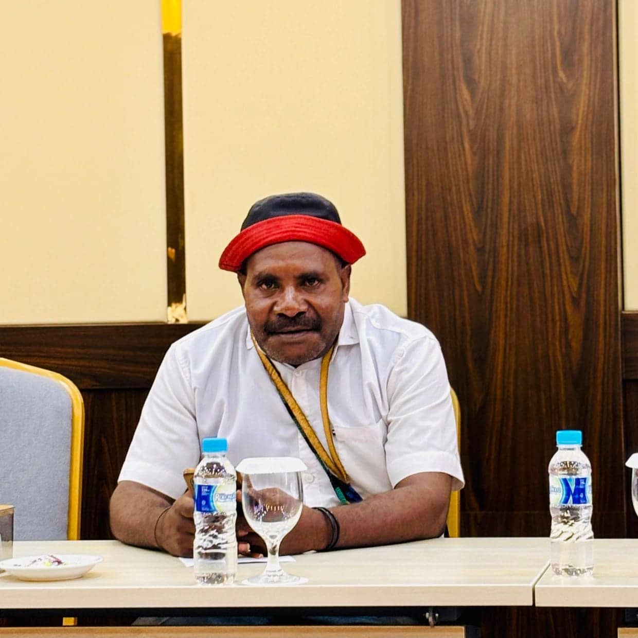 Ilustrasi berita Mimika: Urbanus Beanal Harap Cabor Rugby Kabupaten Mimika Ikuti Keputusan Presiden Rugby Papua Tengah