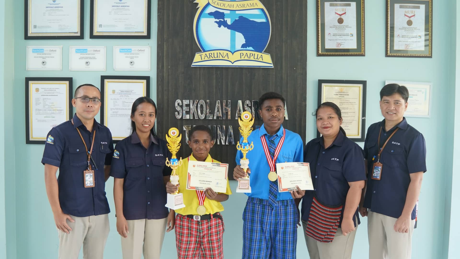 Ilustrasi berita Mimika: Raih Dua Golden Winner Nasional, Siswa SATP Bersinar di Olimpiade Global House & Universitas Brawijaya