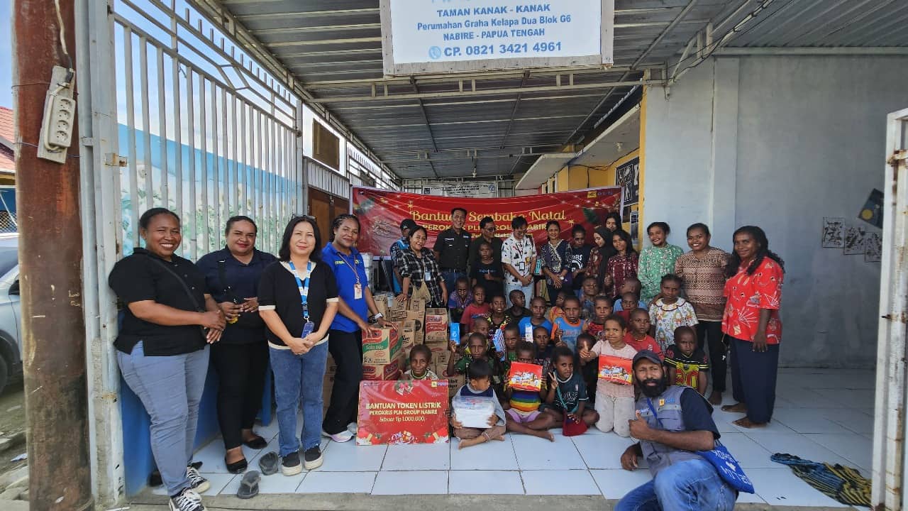 Ilustrasi berita BERITA UTAMA: Kado Natal dari PLN: UP3 Nabire Salurkan Bantuan Sembako dan Token Listrik Rp1 Juta kepada Yayasan Peduli Difabel Kalibobo