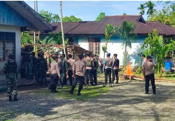 Ilustrasi berita Mimika: MRP Papua Tengah Desak TNI-Polri Tegakkan Hukum di Kwamki Narama
