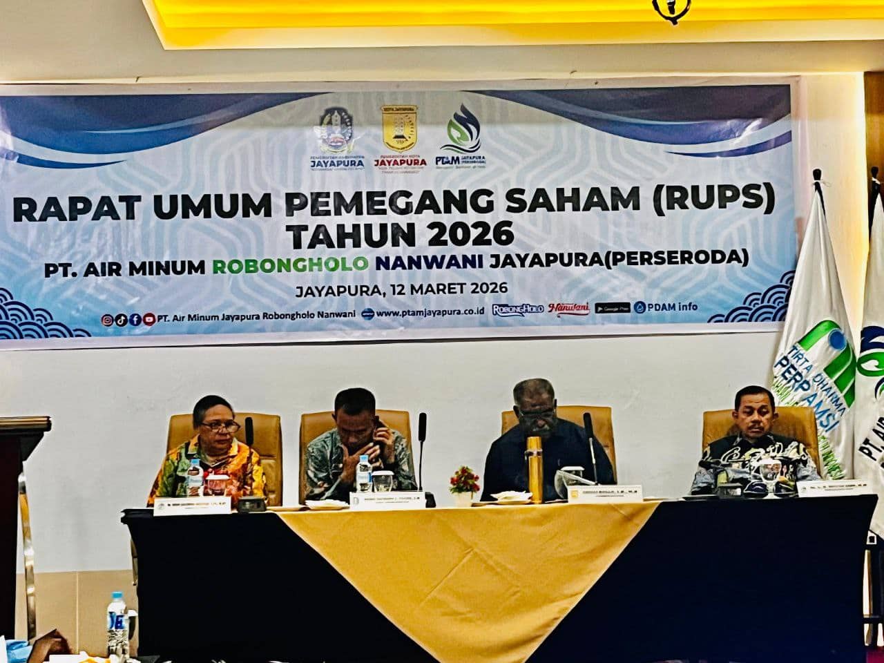Ilustrasi berita Nasional: Tingkatkan Pelayanan Air Bersih, PT Air Minum Jayapura Gelar RUPS Bersama Pemkot dan Pemkab Jayapura