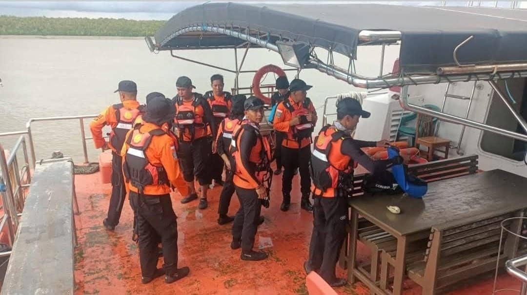 Ilustrasi berita Papua: KM Mekar Alam B Terbakar di Laut Arafura, Nasib 26 ABK Belum Diketahui